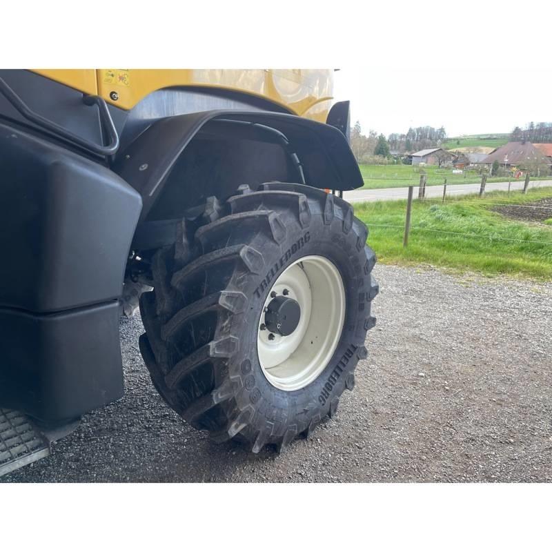 New Holland FR 700 Zelfrijdende veldhakselaars