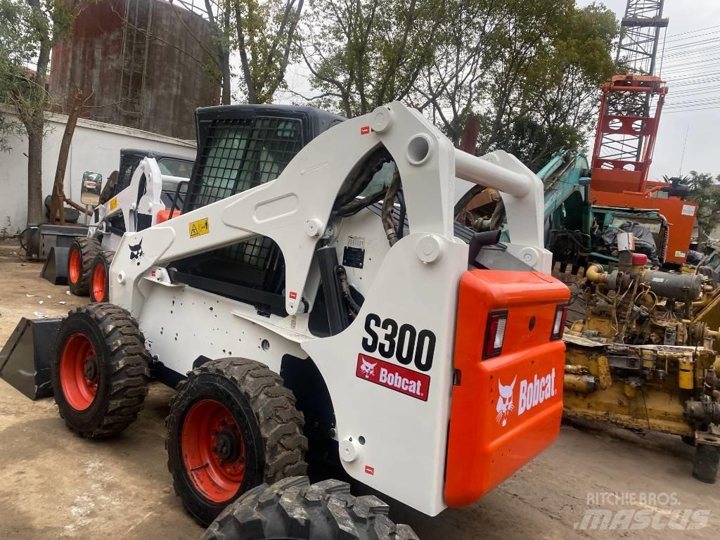Bobcat S 300 Schrankladers