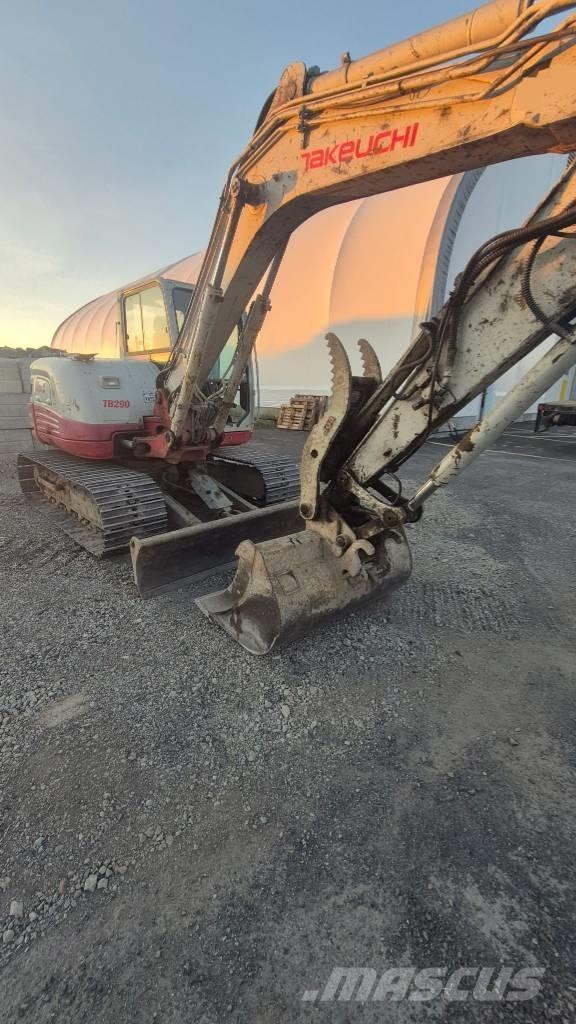 Takeuchi TB 290 Rupsgraafmachines