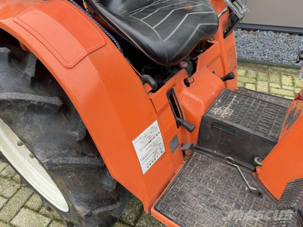 Kubota Bultra B1-17 Tractoren