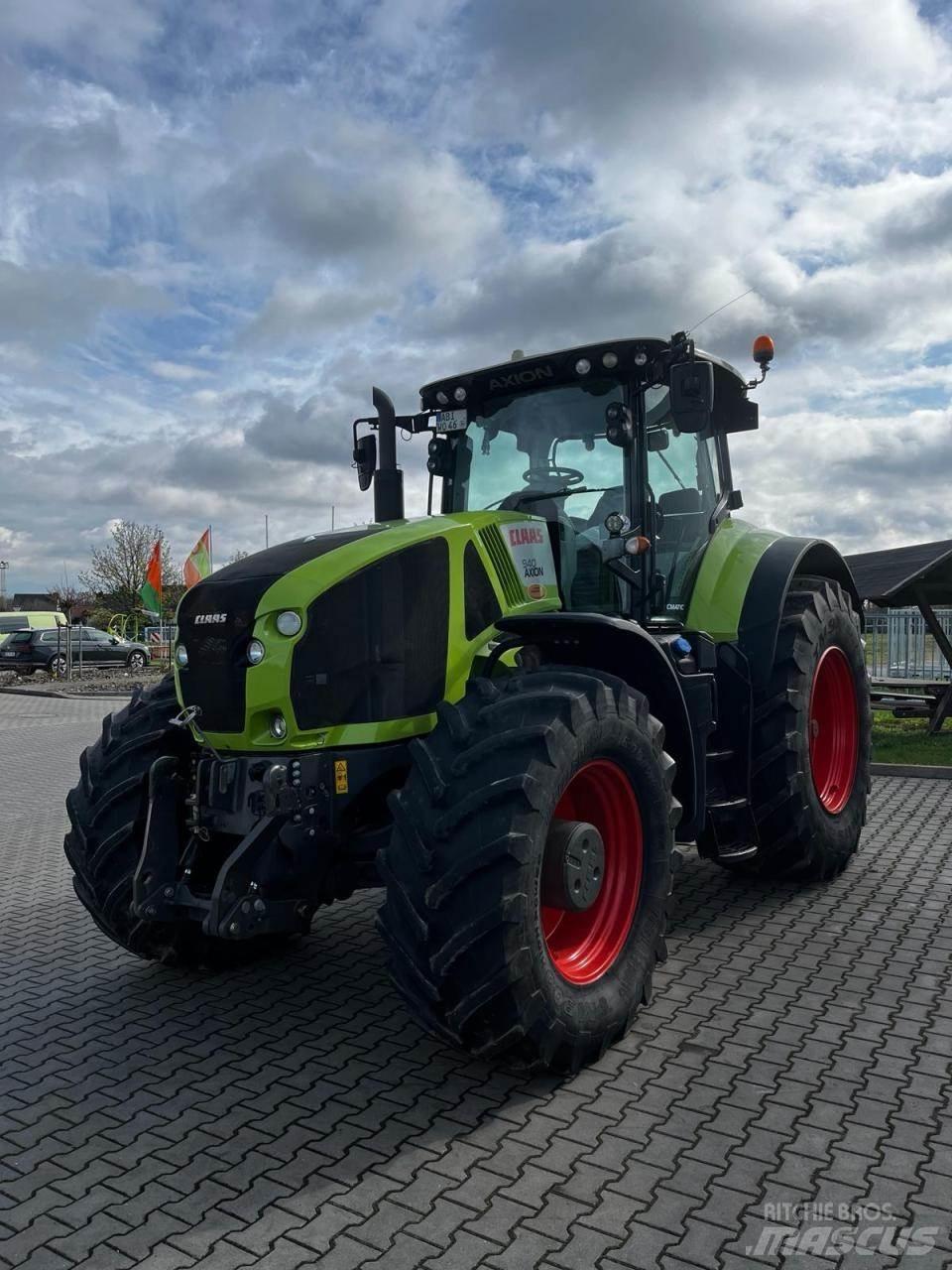 CLAAS Axion 940 Tractoren
