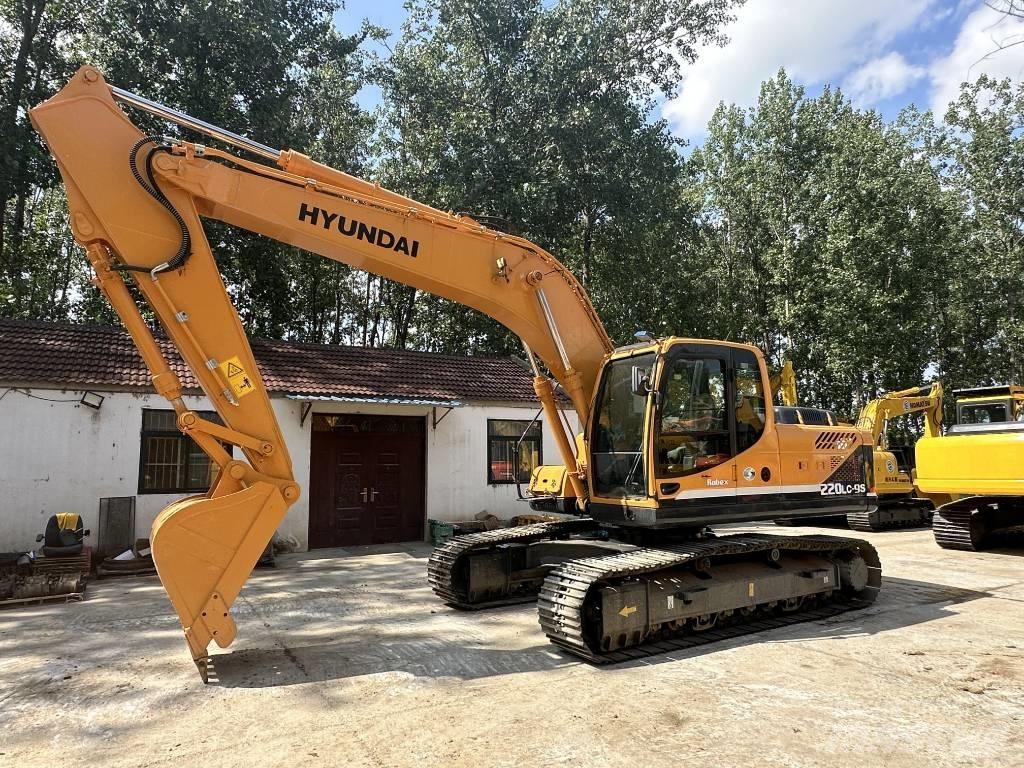 Hyundai 220LC-9S Rupsgraafmachines