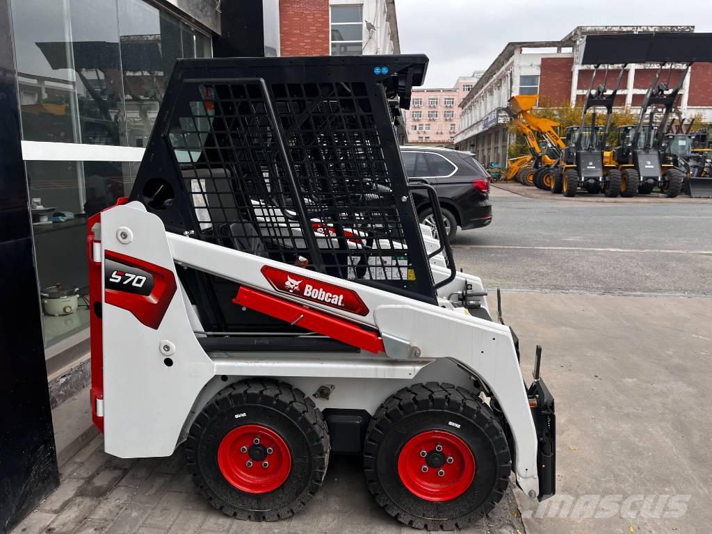 Bobcat S 70 Schrankladers
