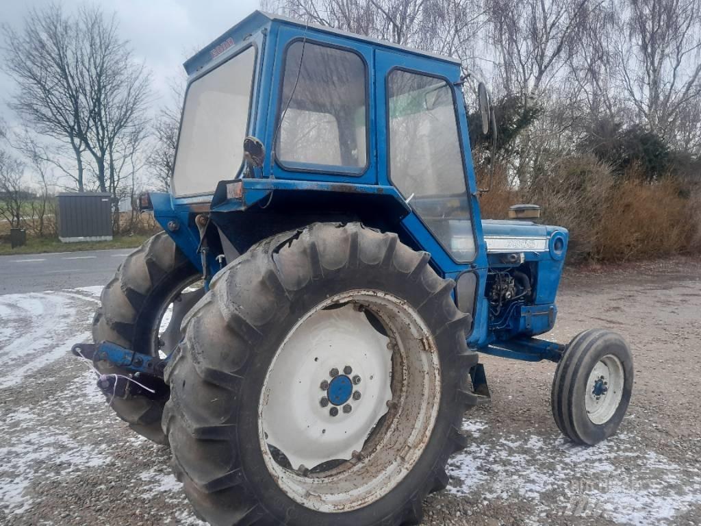 Ford 7000 Dual power Tractoren