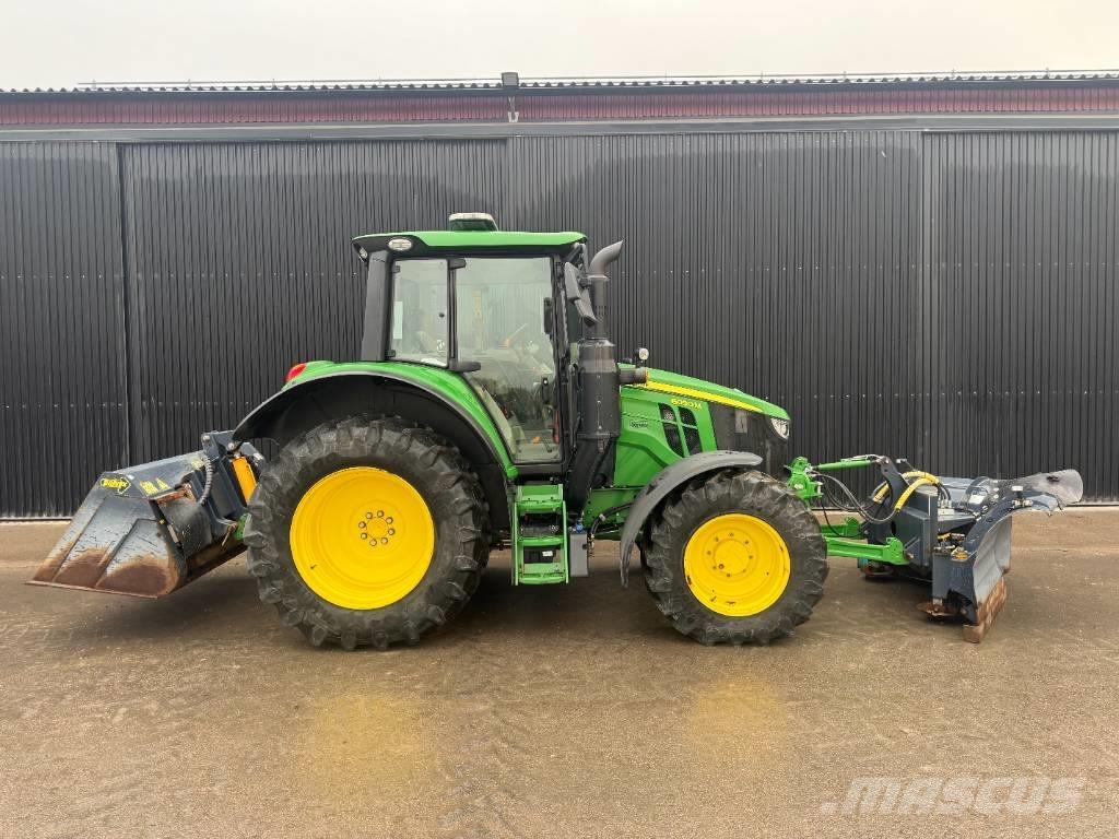John Deere 6090 M Tractoren