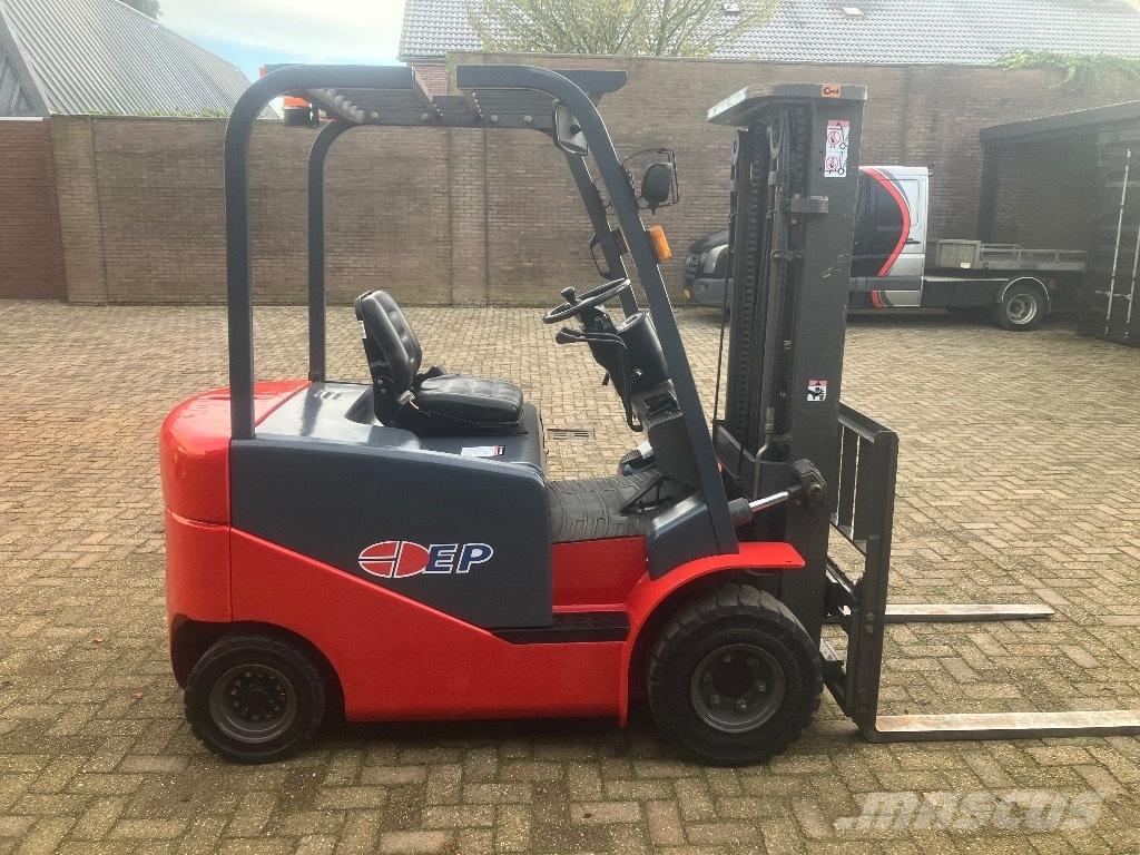 EP heftruck CPD25 Elektrische heftrucks
