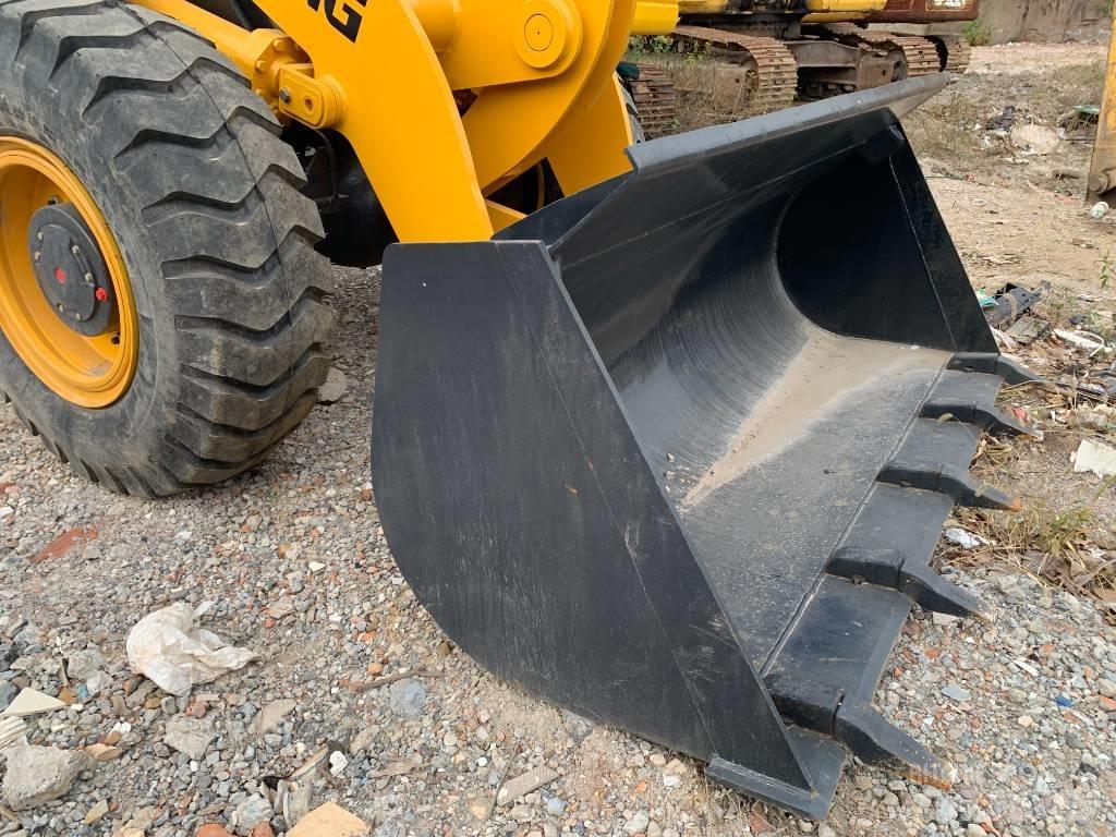 LiuGong 835H Rupsladers