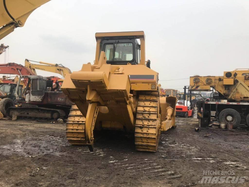 CAT D8N Rupsdozers