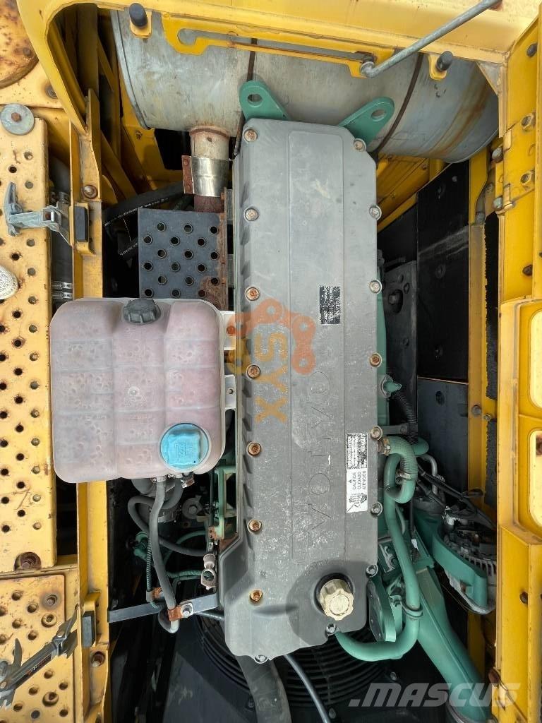 Volvo EC 460 B LC Rupsgraafmachines