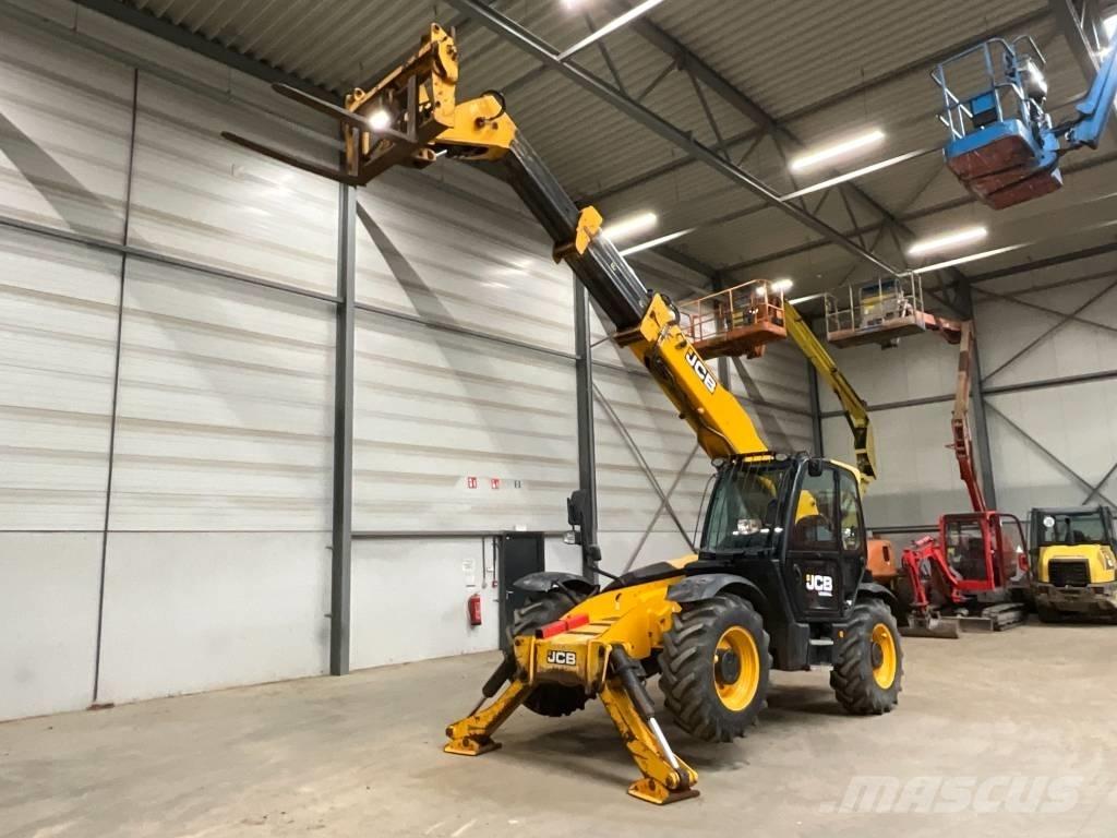 JCB 535-125 Verreikers