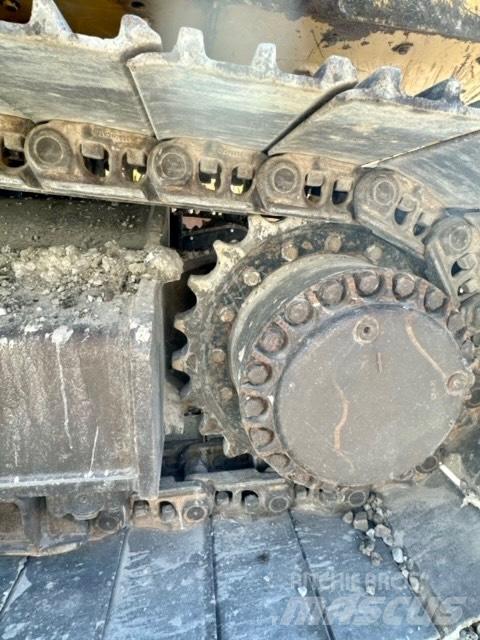 CAT 330 CL Rupsgraafmachines