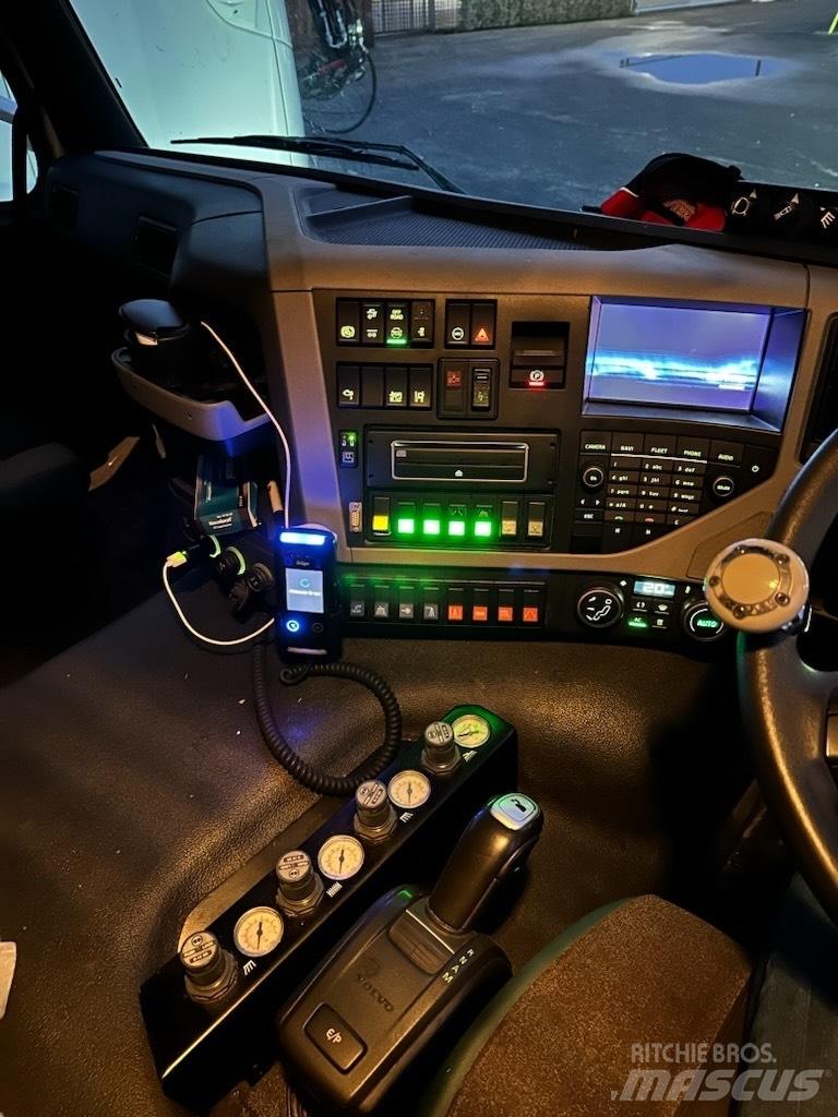 Volvo FM 500 Veegwagens