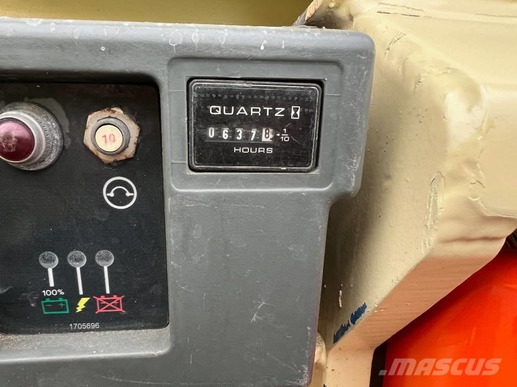 JLG 3246 ES Schaarhoogwerkers