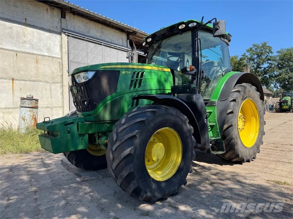 John Deere 6175 r Tractoren