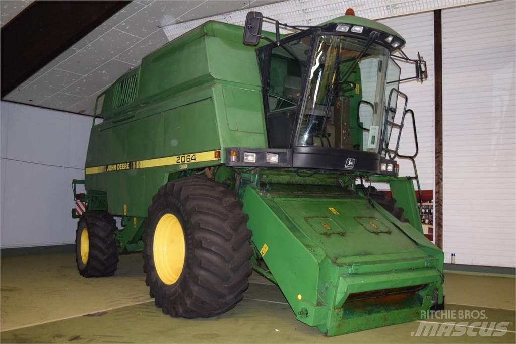 John Deere 2064 Maaidorsmachines