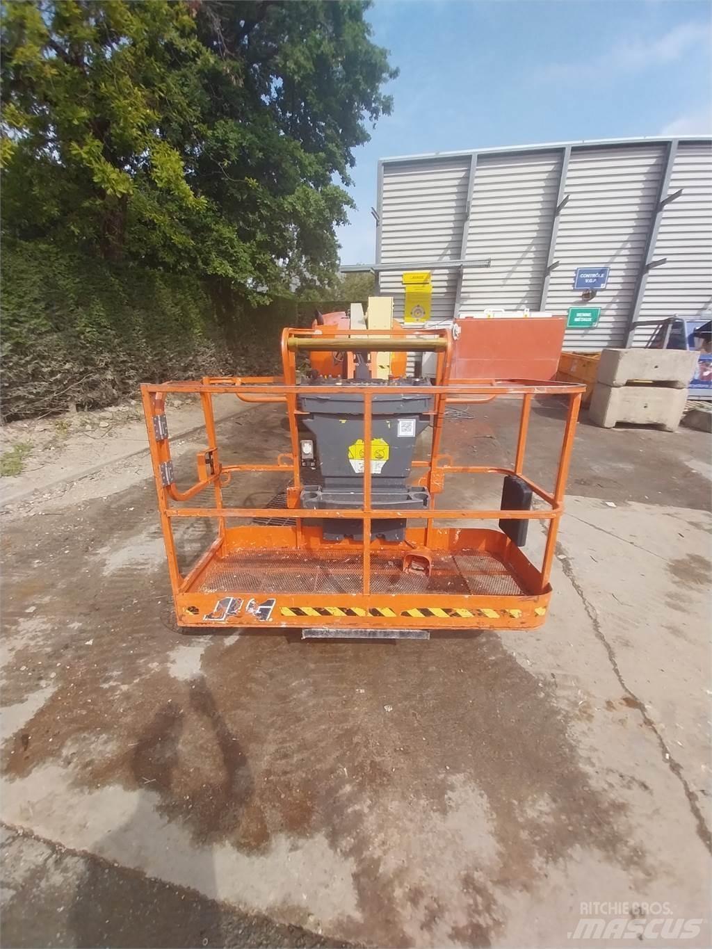 JLG 520AJ Knikarmhoogwerkers