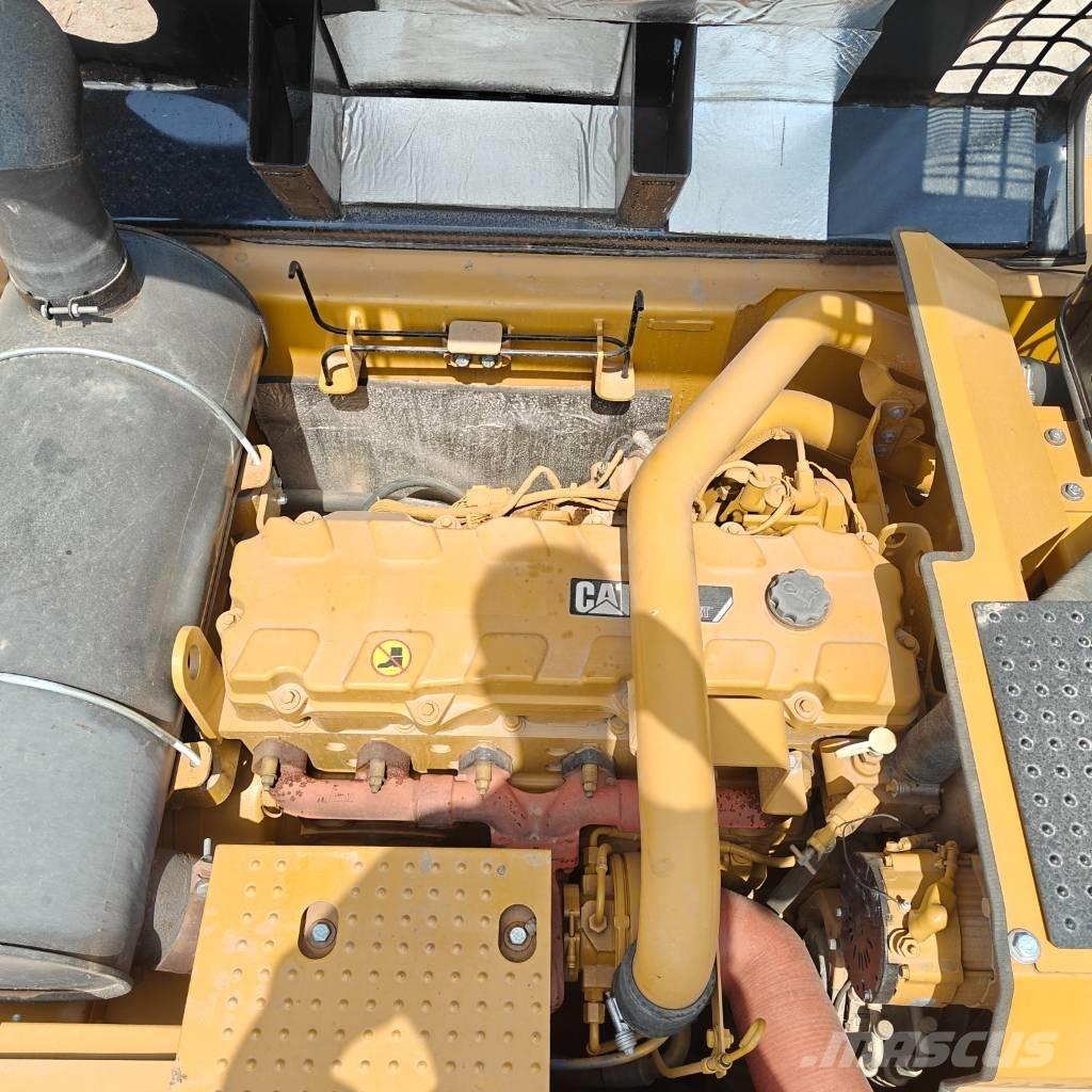 CAT 340 D L Rupsgraafmachines