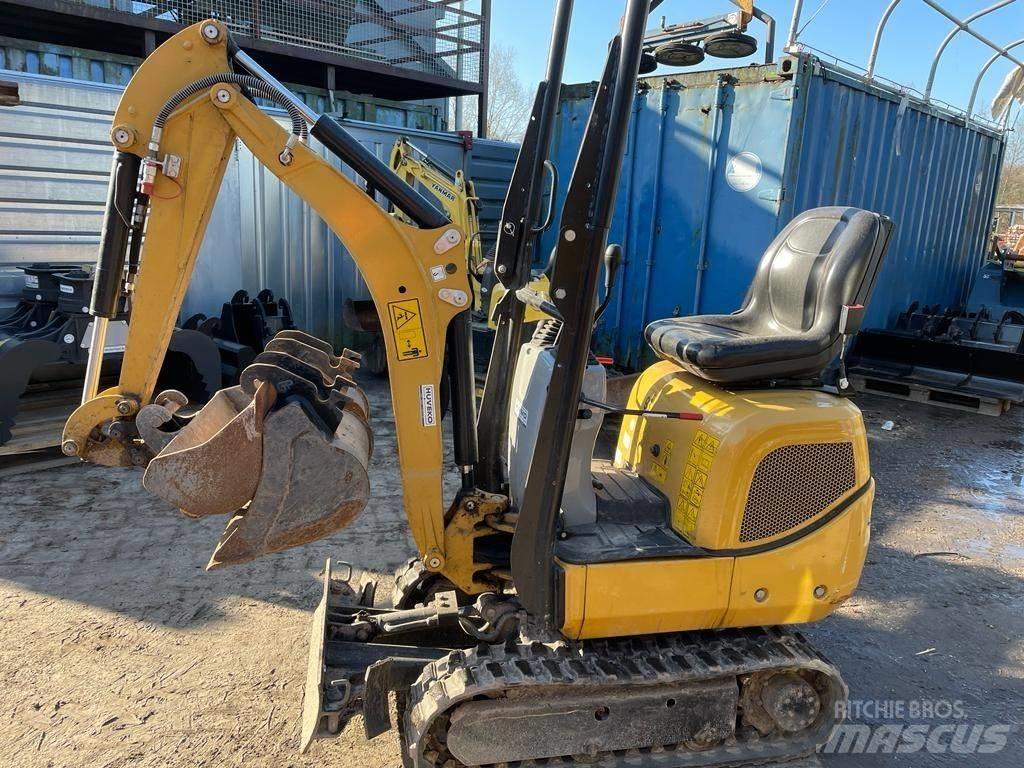 CAT 300.9 D Minigraafmachines < 7t