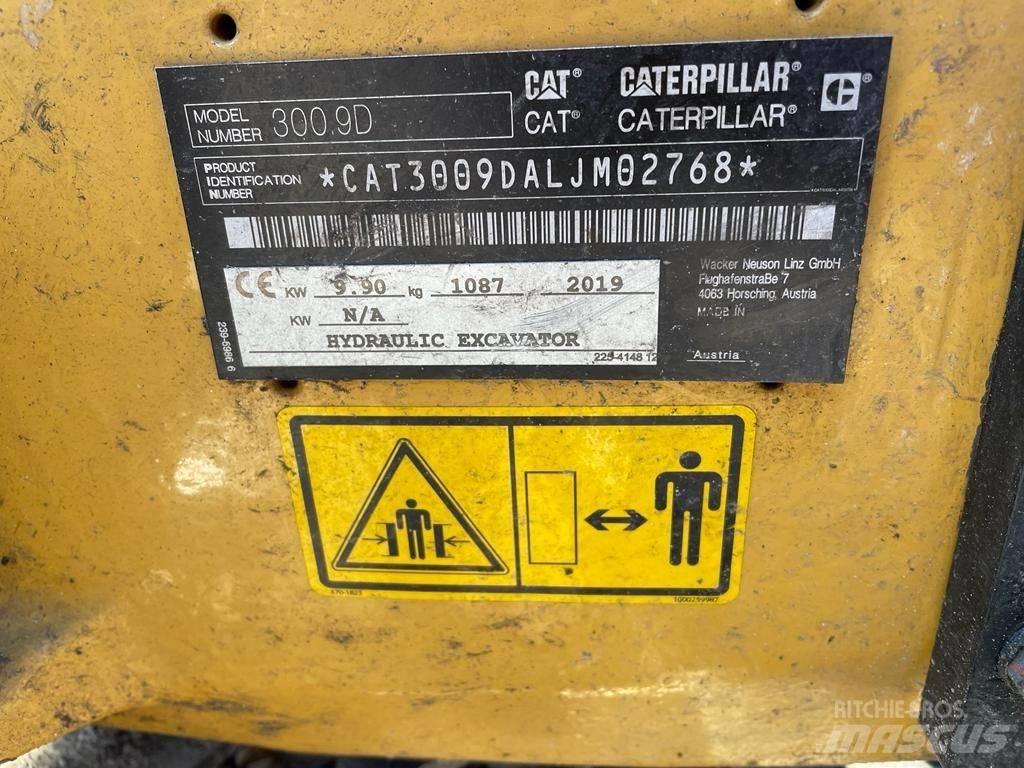 CAT 300.9 D Minigraafmachines < 7t