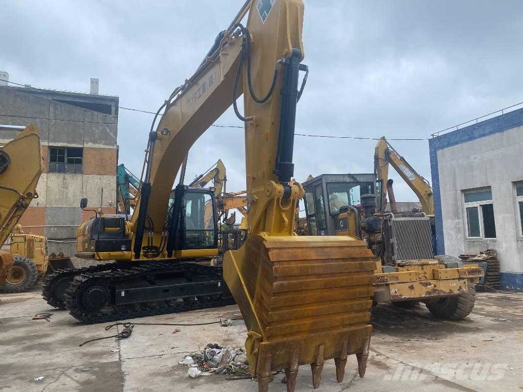 CAT 336 D Rupsgraafmachines