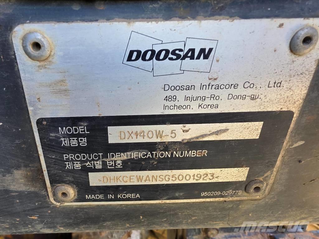 Doosan DX140W-5 Wielgraafmachines