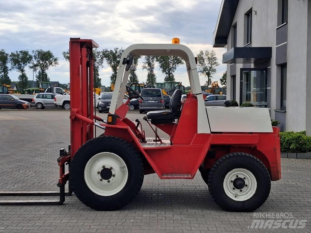 Manitou MC 25 Vorkheftruck voor zwaar terrein
