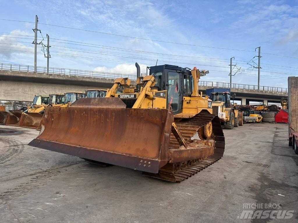 CAT D6T Rupsdozers