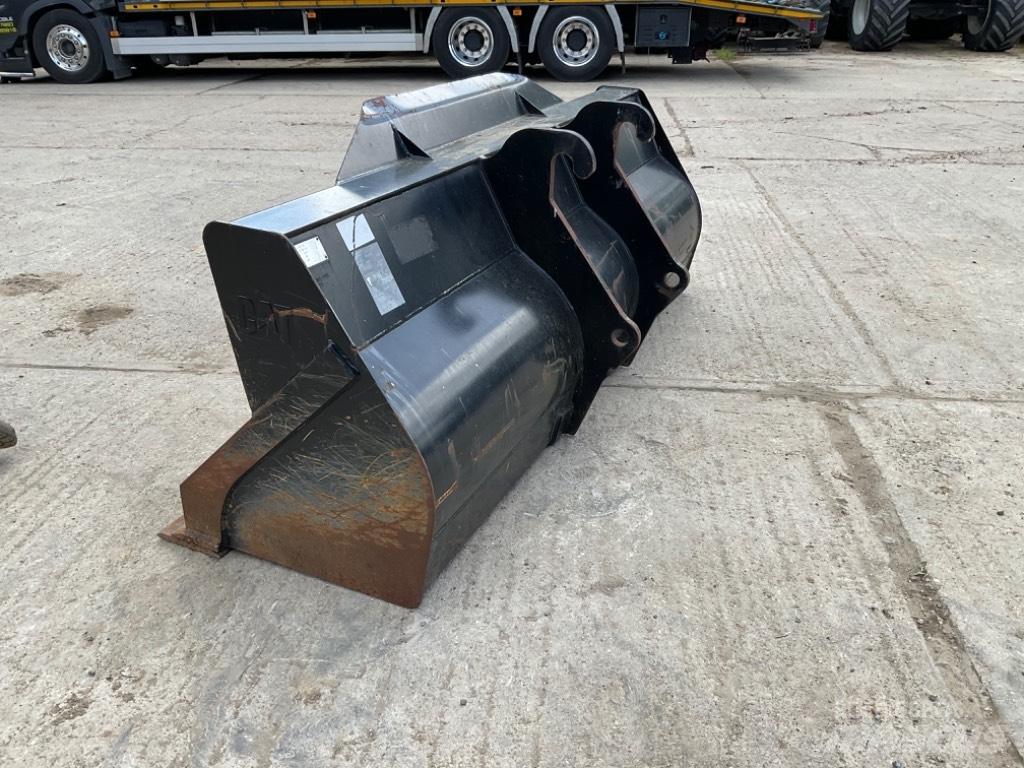 CAT BUCKET Bakken