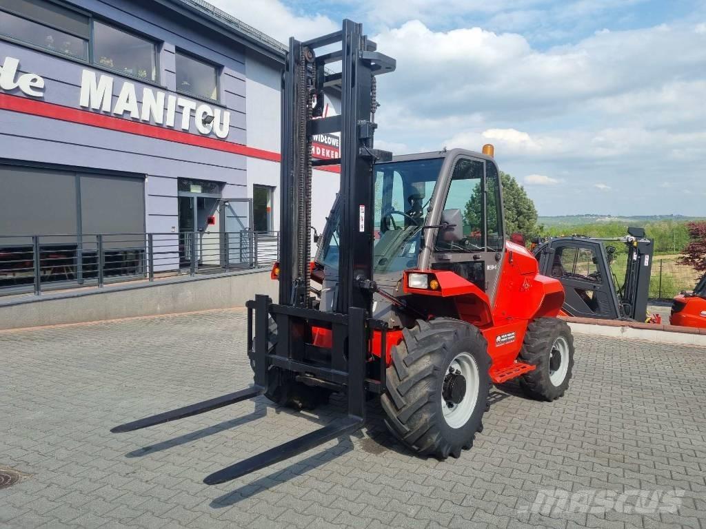 Manitou M30-4 Vorkheftruck voor zwaar terrein