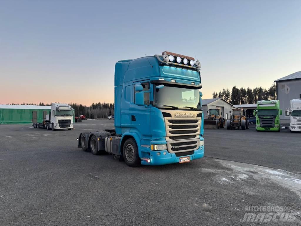 Scania R 490 Trekkers