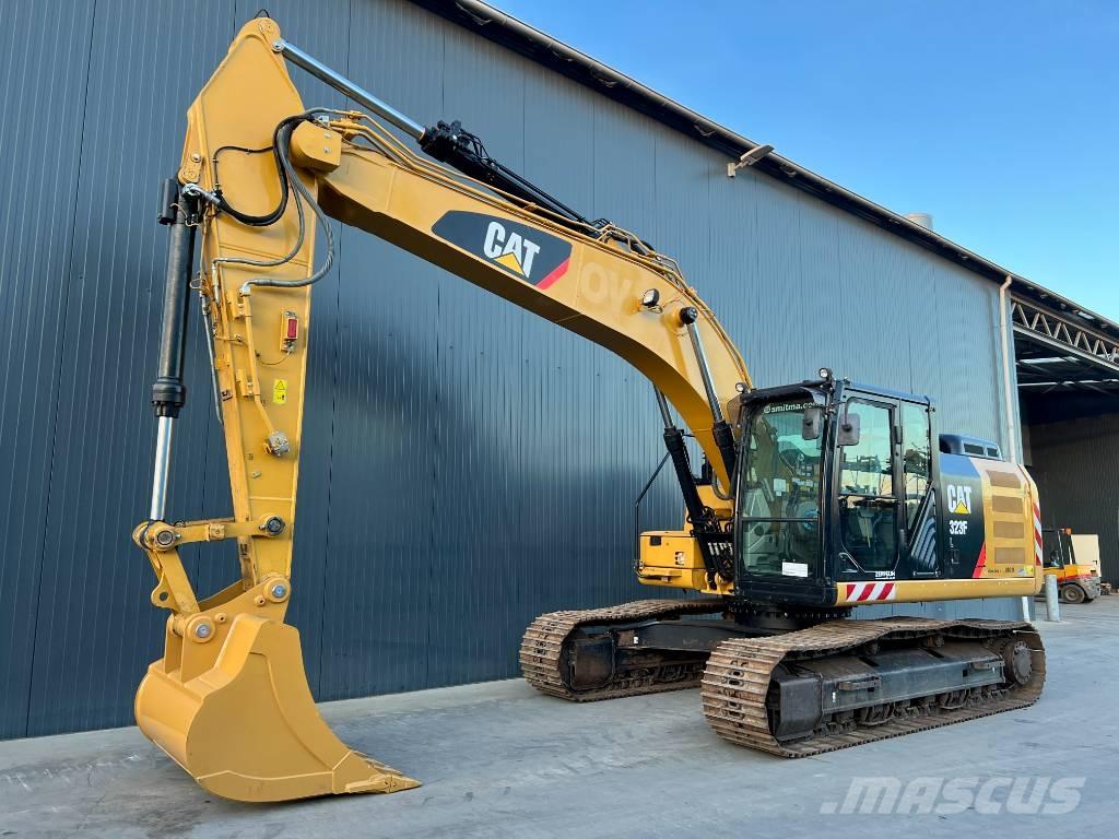 CAT 323F L Rupsgraafmachines