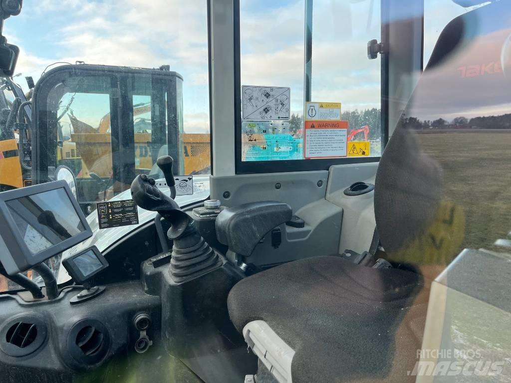 Takeuchi TB 370 Midigraafmachines 7t - 12t