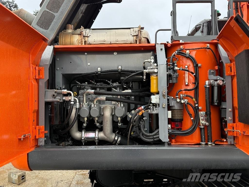 Hitachi ZX 210 LC-6 Rupsgraafmachines