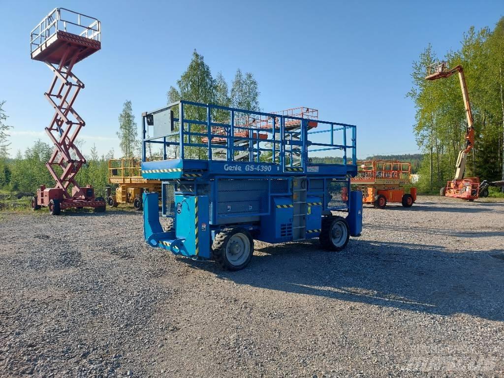 Genie GS 4390 Schaarhoogwerkers