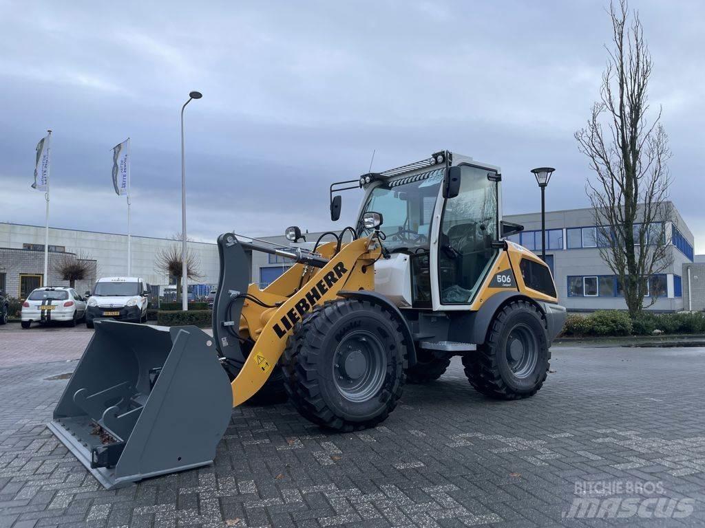 Liebherr L506C Wielladers