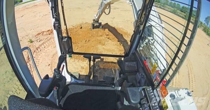 Takeuchi TB280FR Midigraafmachines 7t - 12t