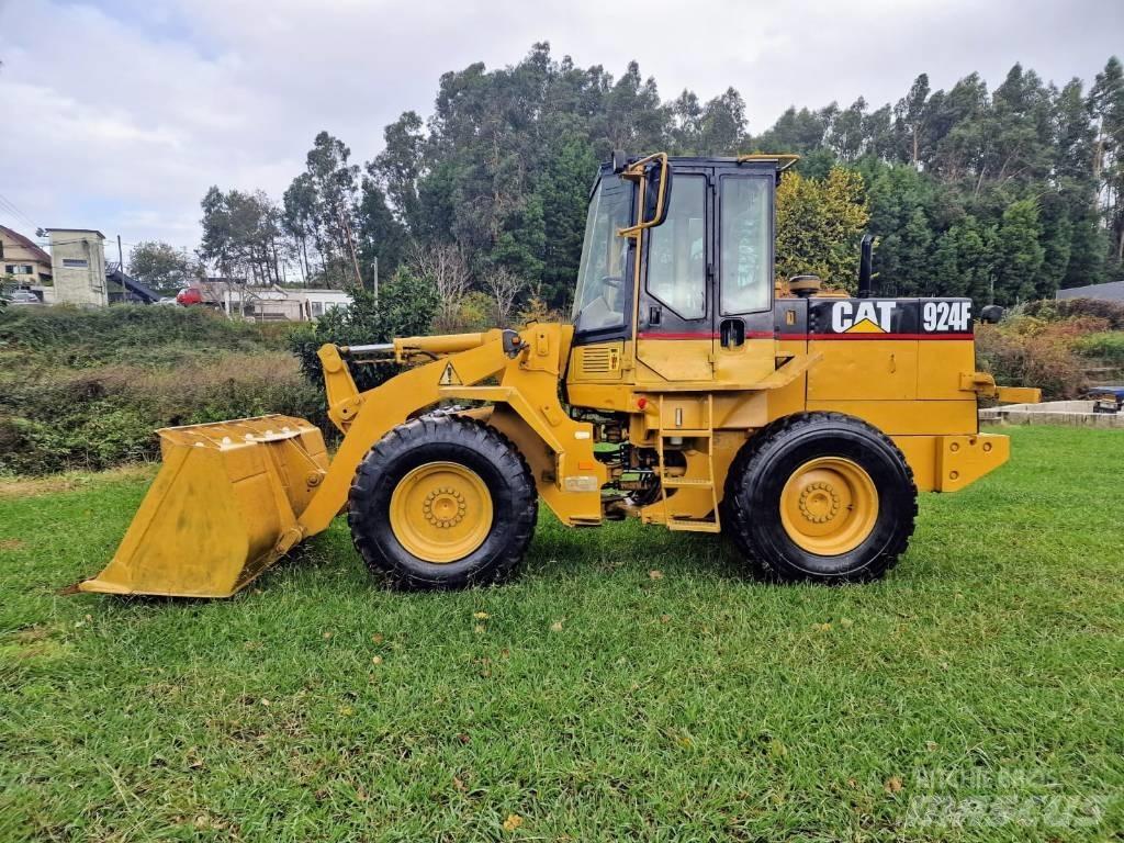 CAT 924F Wielladers