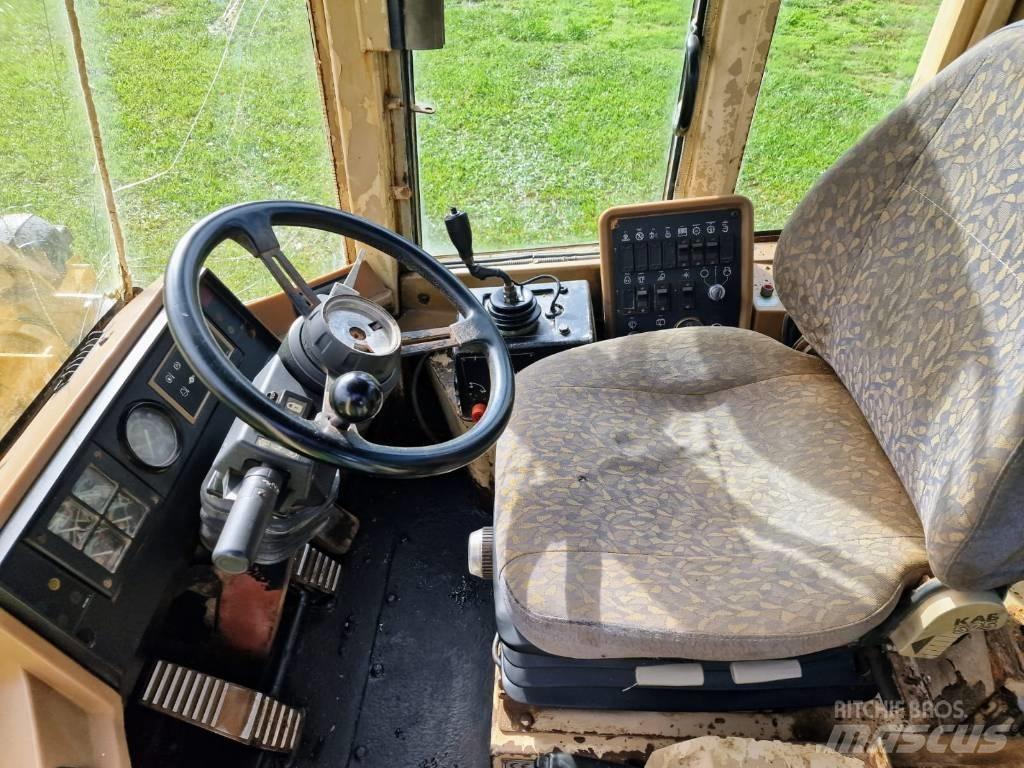 CAT 924F Wielladers
