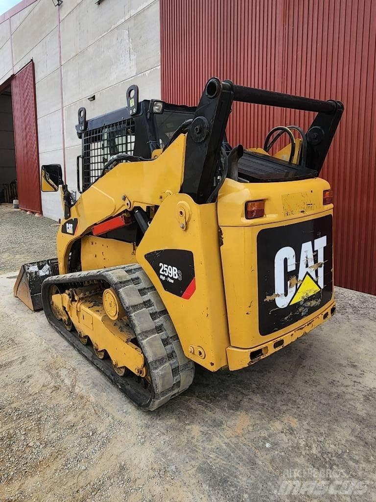 CAT 259 B Schrankladers