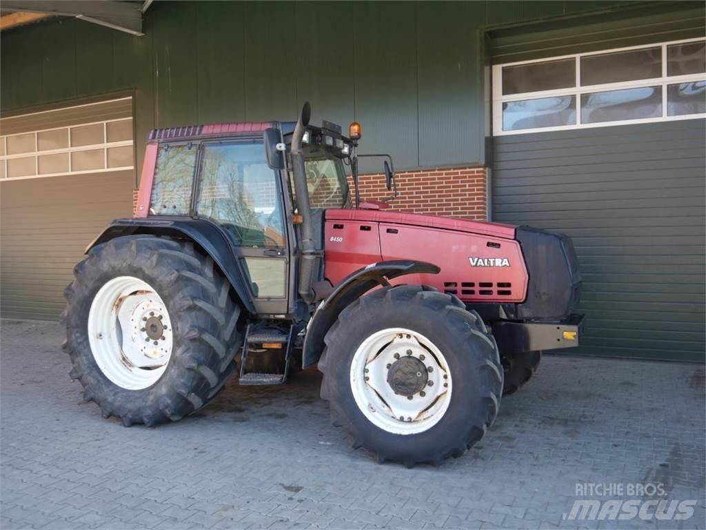 Valtra 8450 Tractoren