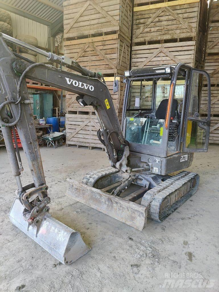 Volvo EC 27 D Minigraafmachines < 7t