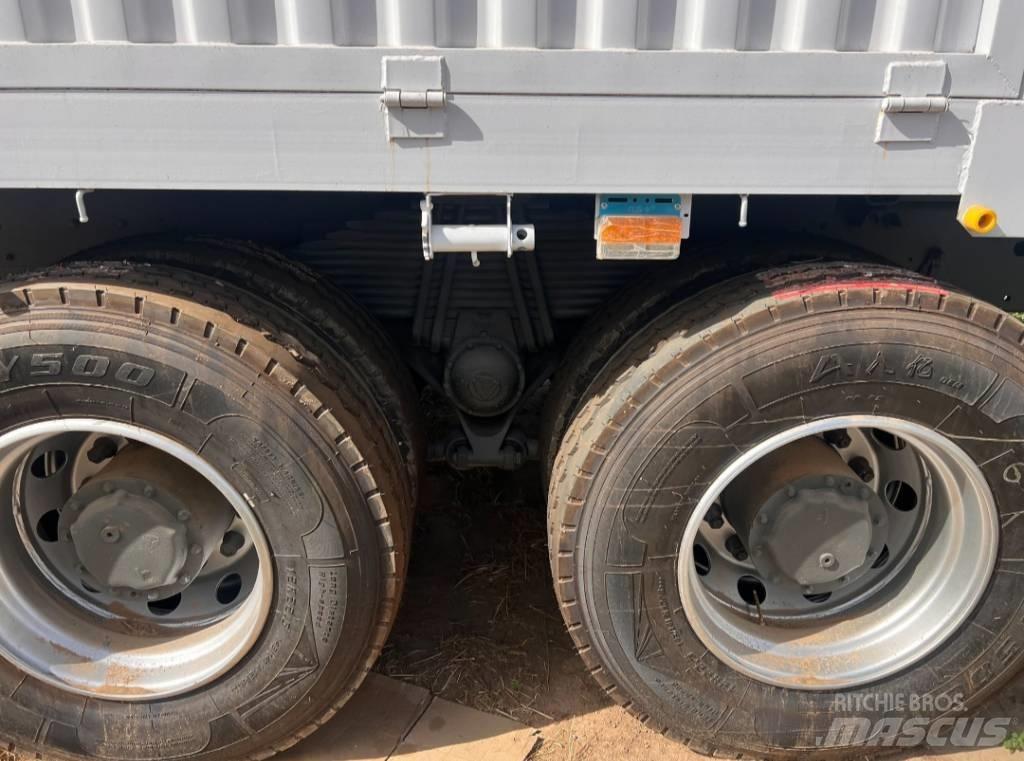 Howo 375 Vrachtwagen met containersysteem