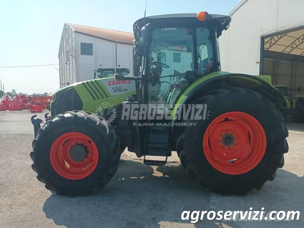 CLAAS Arion 550 Tractoren