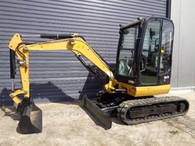 CAT 302.7 D Minigraafmachines < 7t