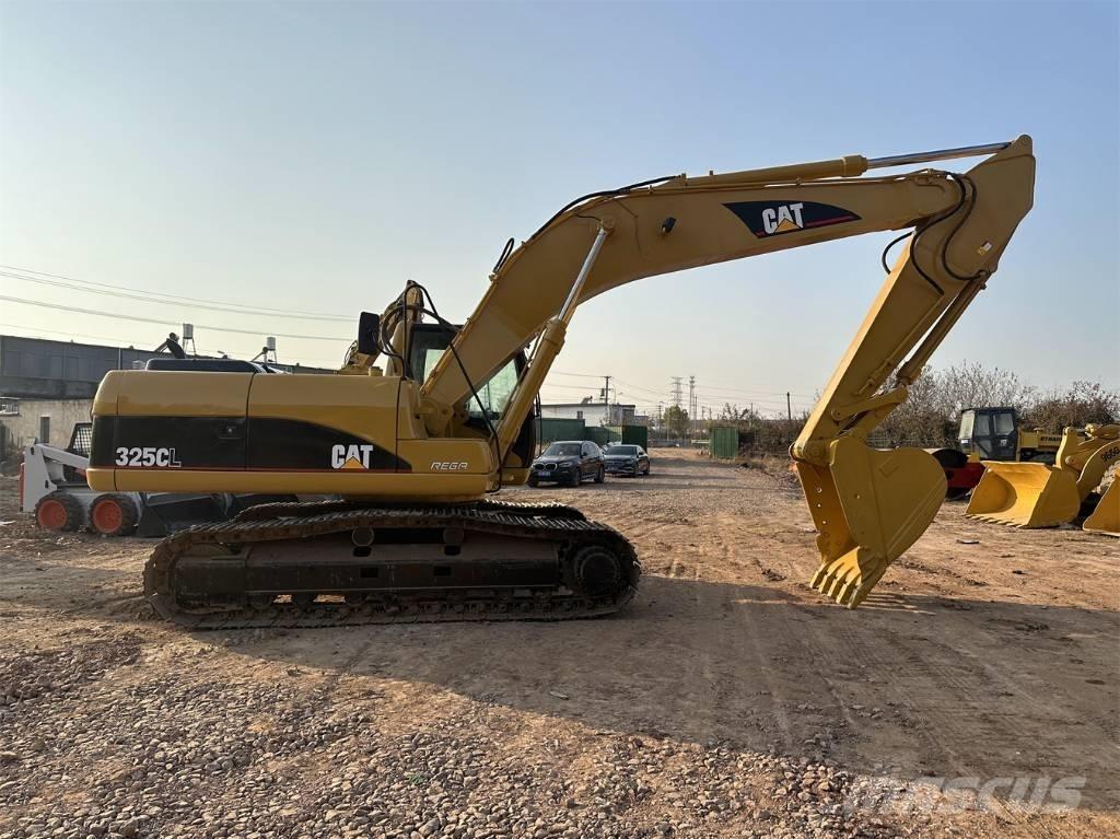 CAT 325C Rupsgraafmachines