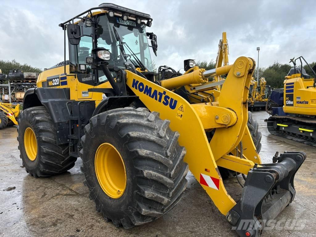 Komatsu WA320-8 Wielladers