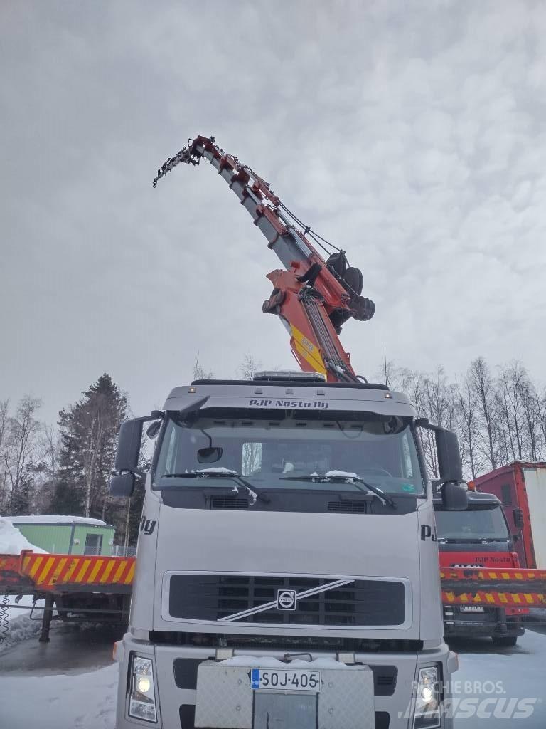 Volvo FH-6x2R Vlakke laadvloer met kraan