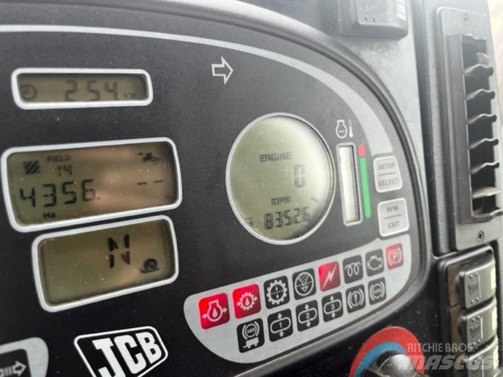 JCB Fastrac 2155 Tractoren