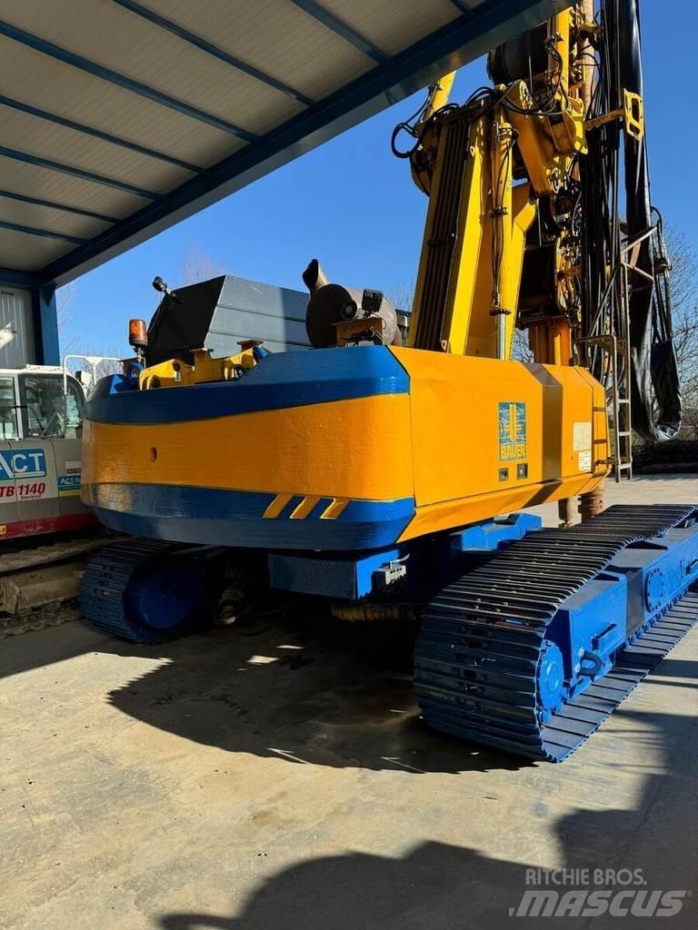 Bauer BG 18 H Zware boorinstallaties