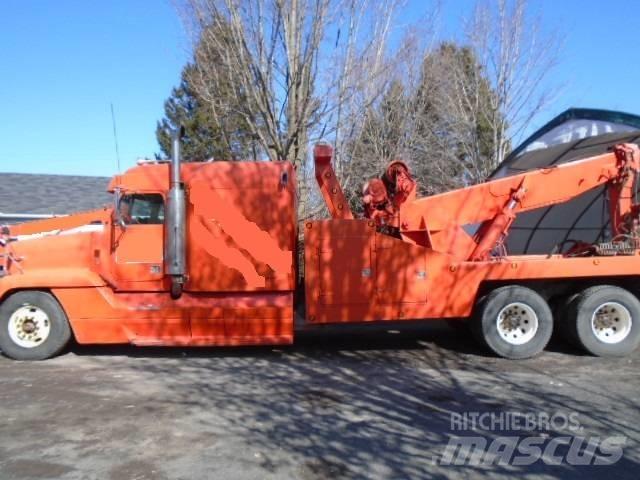 Freightliner FLD 120 Sleepwagens